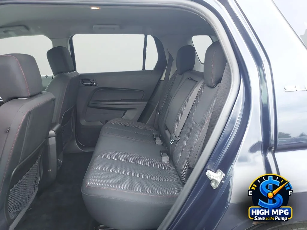Used 2015 Blue GMC SLE-2 image 29