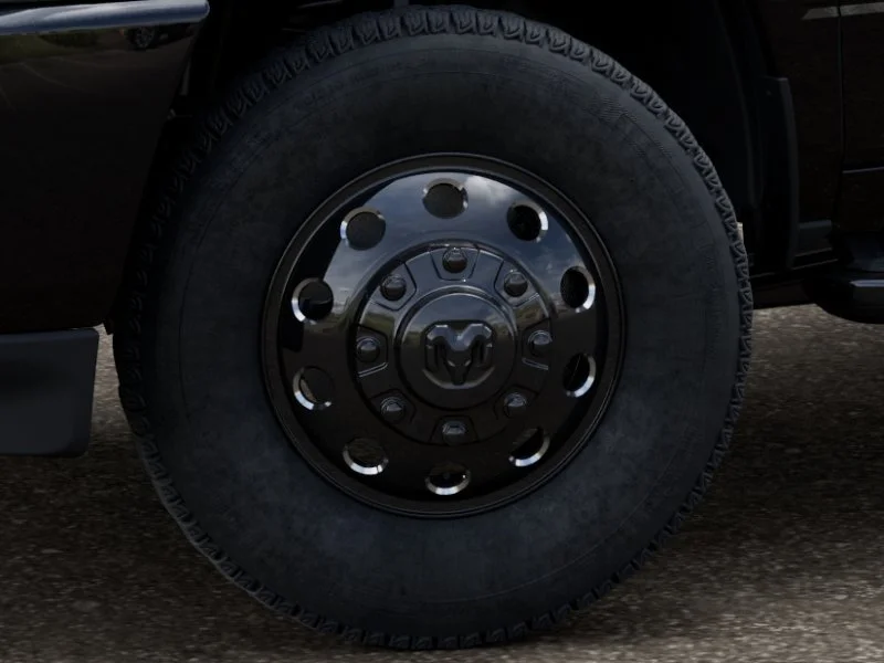 New 2027 Diamond Black Crystal Pearlcoat Ram Laramie image 8