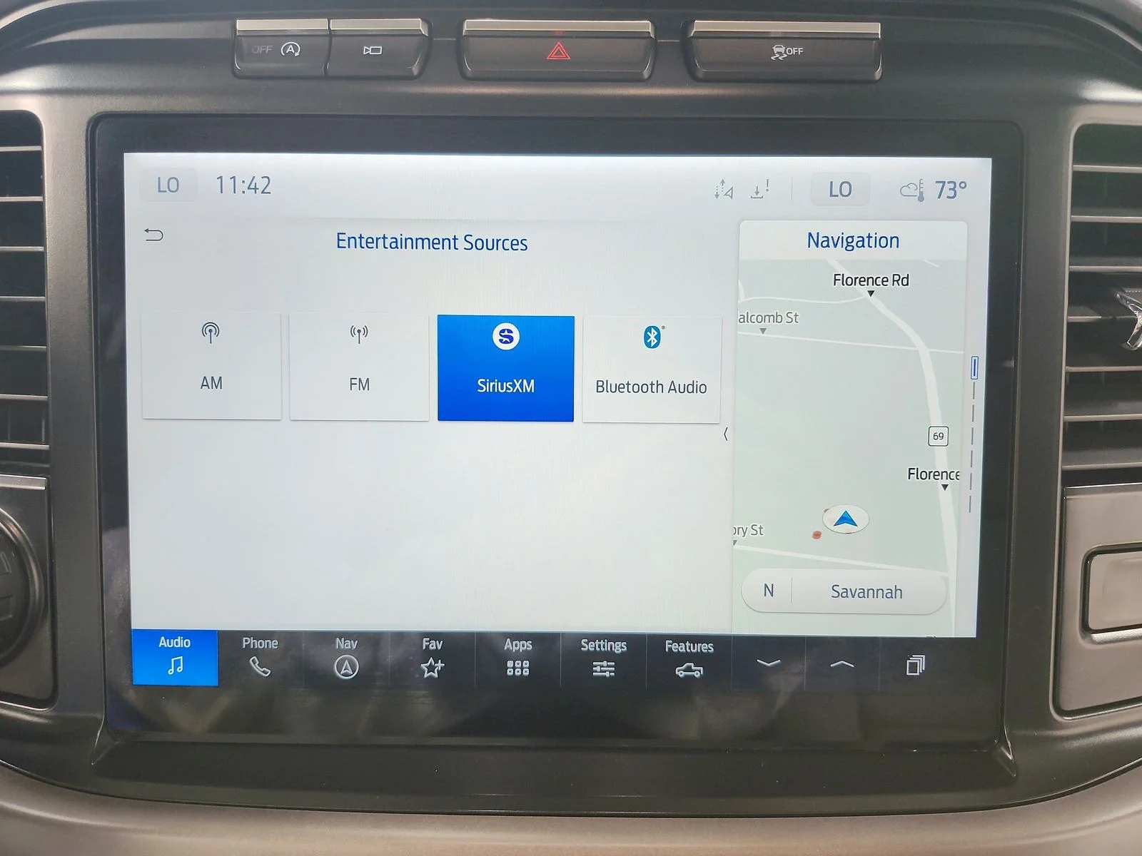 Used 2024 White Ford XLT image 27
