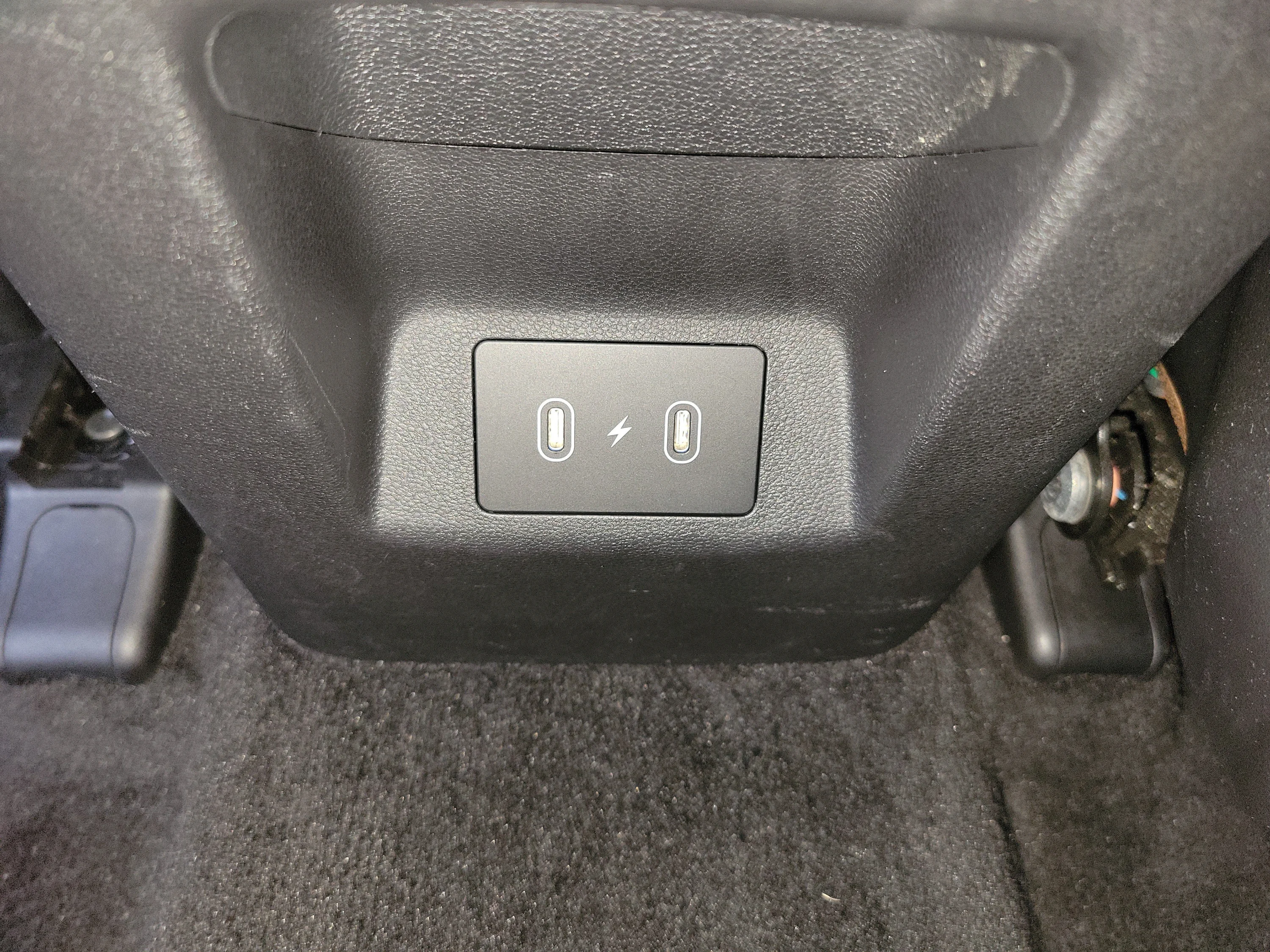 Used 2025 Phantom Black Hyundai SEL image 16