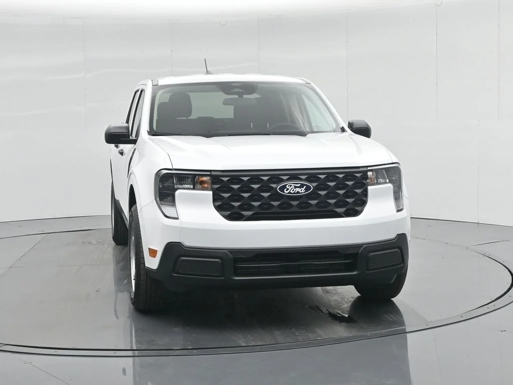 New 2026 Oxford White Ford XL image 21