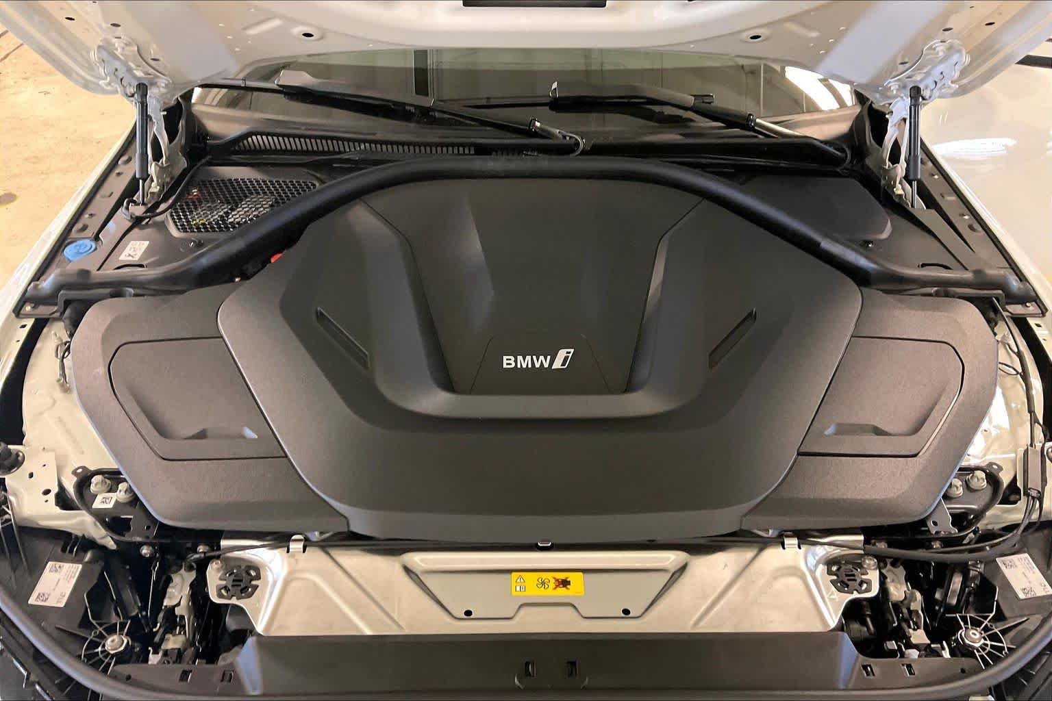 New 2026 Alpine White BMW eDrive40 image 16