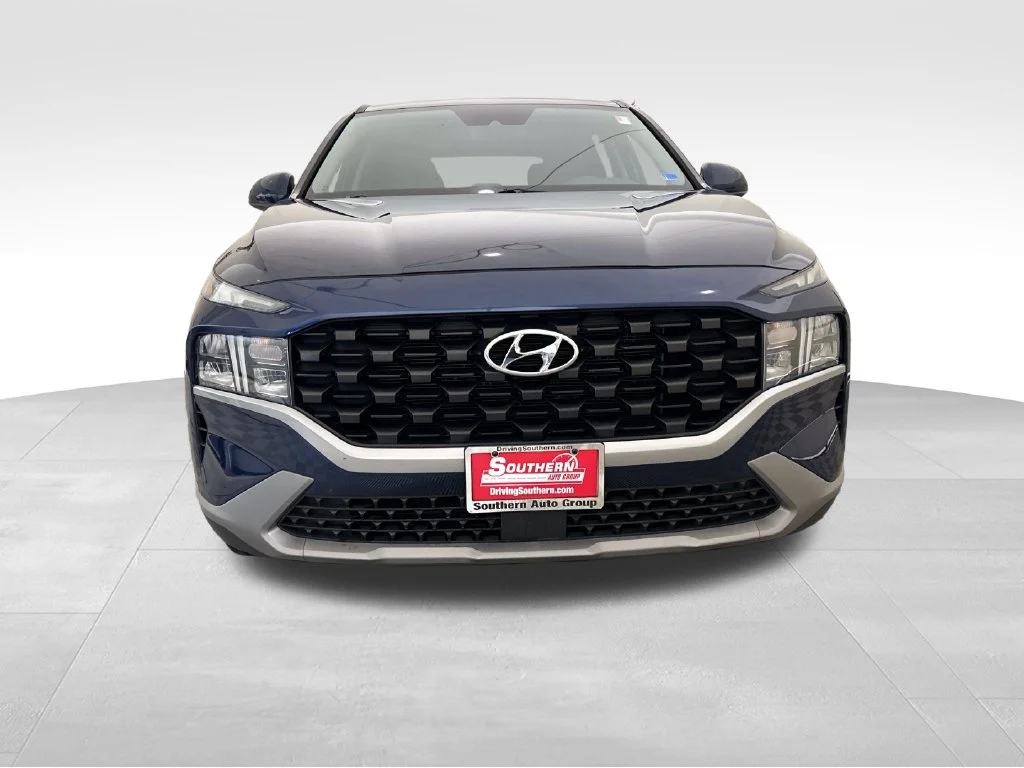 Used 2021 Blue Hyundai SE image 9