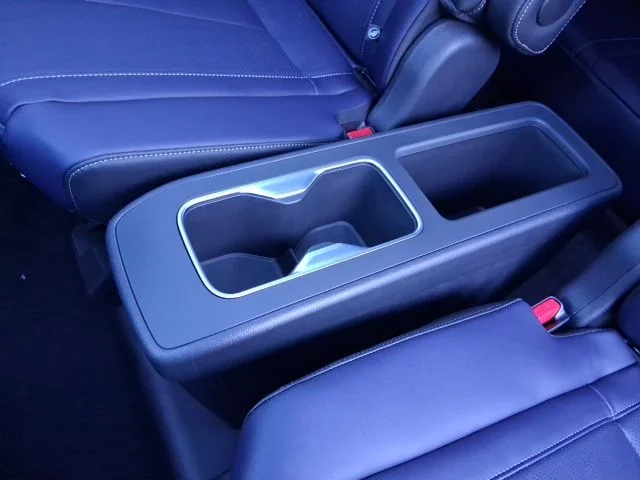 New 2026 2T RAD WHT INFINITI Sport AWD image 25