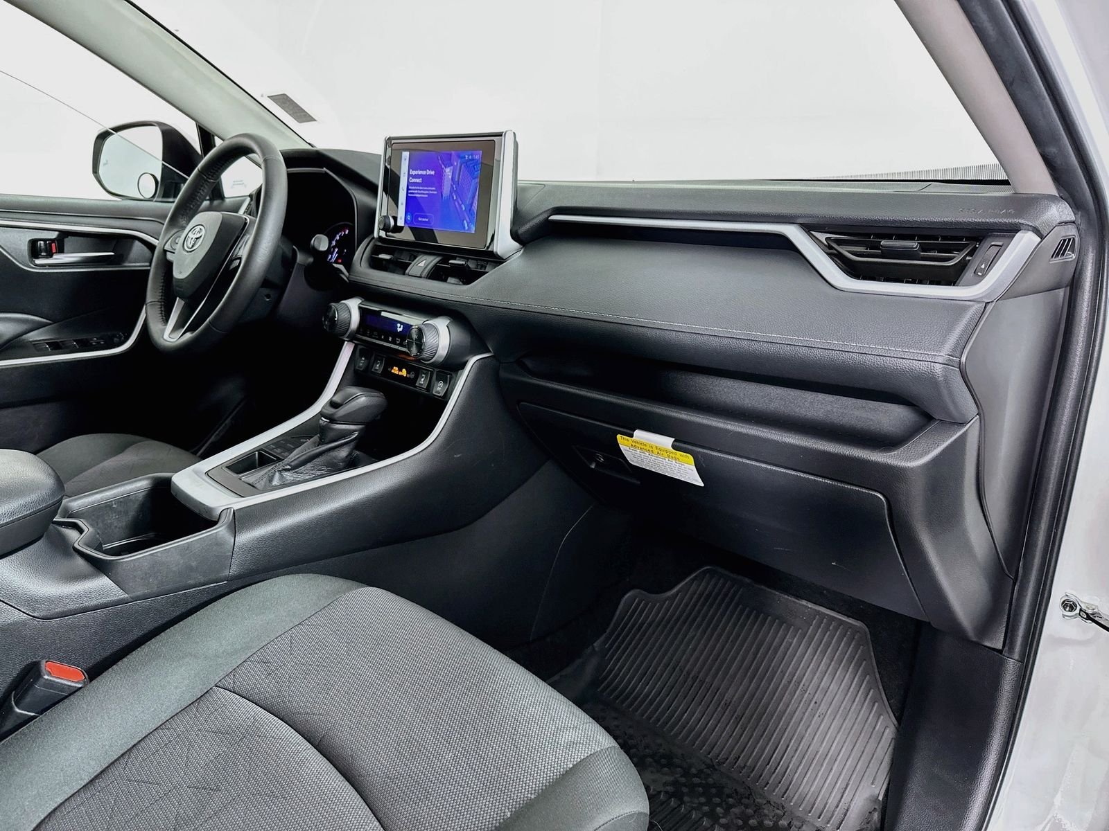 Used 2024 Ice Toyota XLE image 29