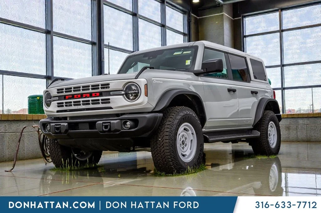 2026 Ford Bronco Heritage Edition 4x4's photo