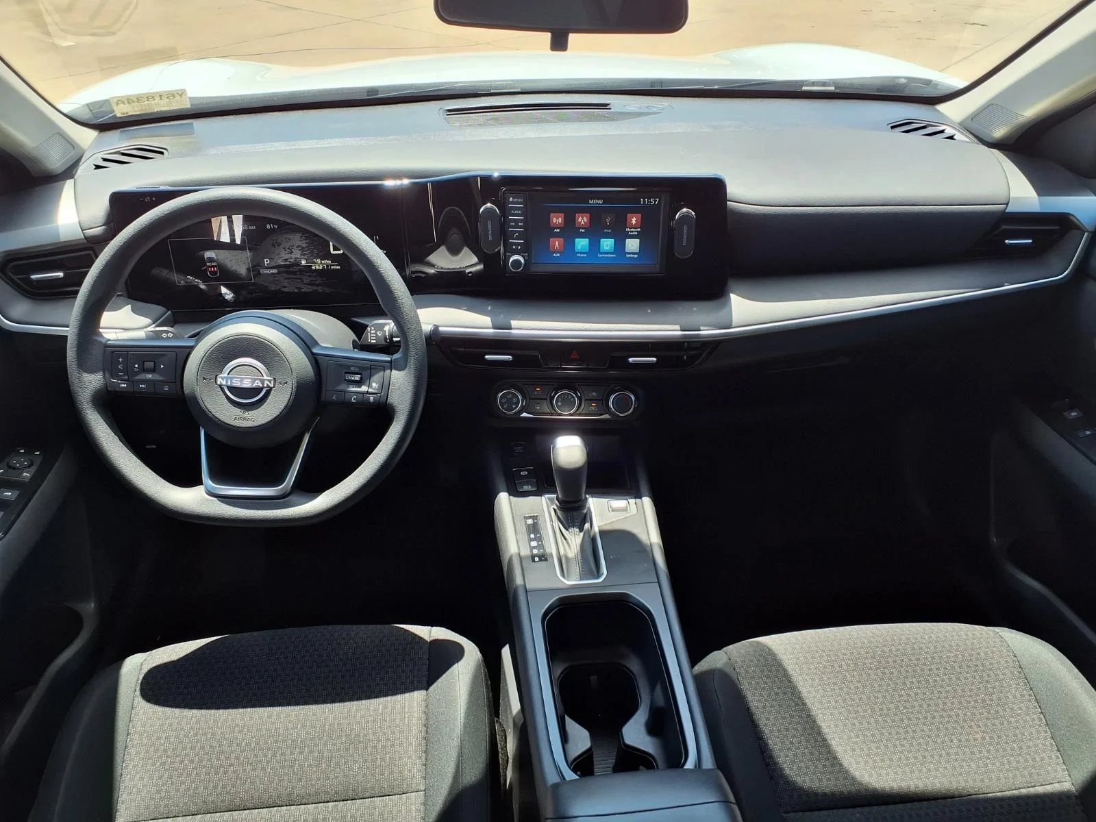 Used 2025 White Nissan S image 11