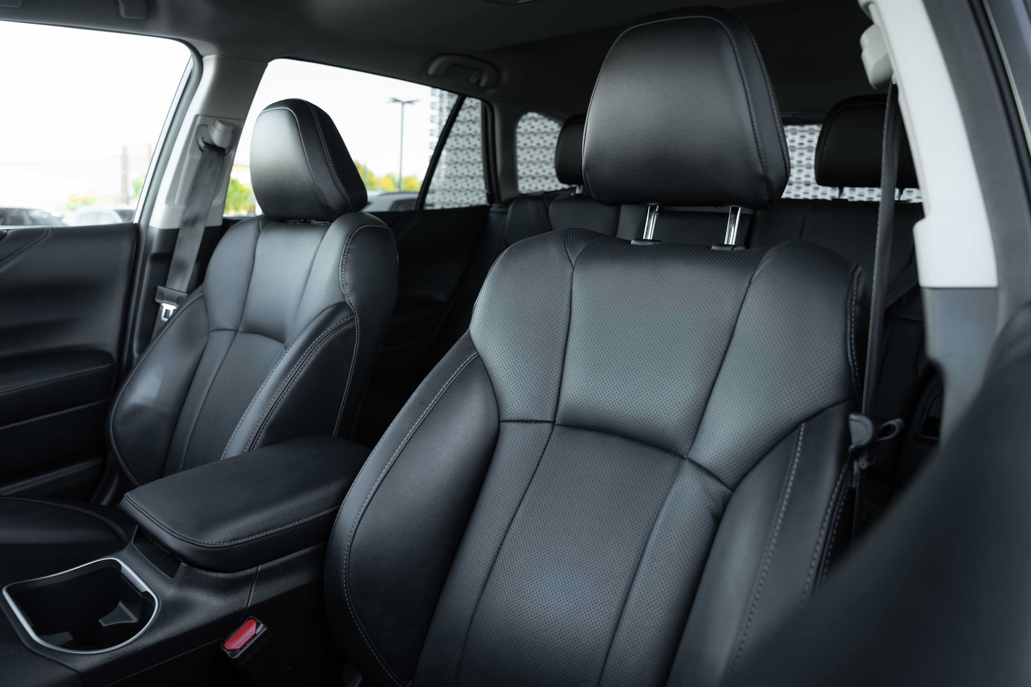 Used 2023 Magnetite Gray Metallic Subaru Limited image 21