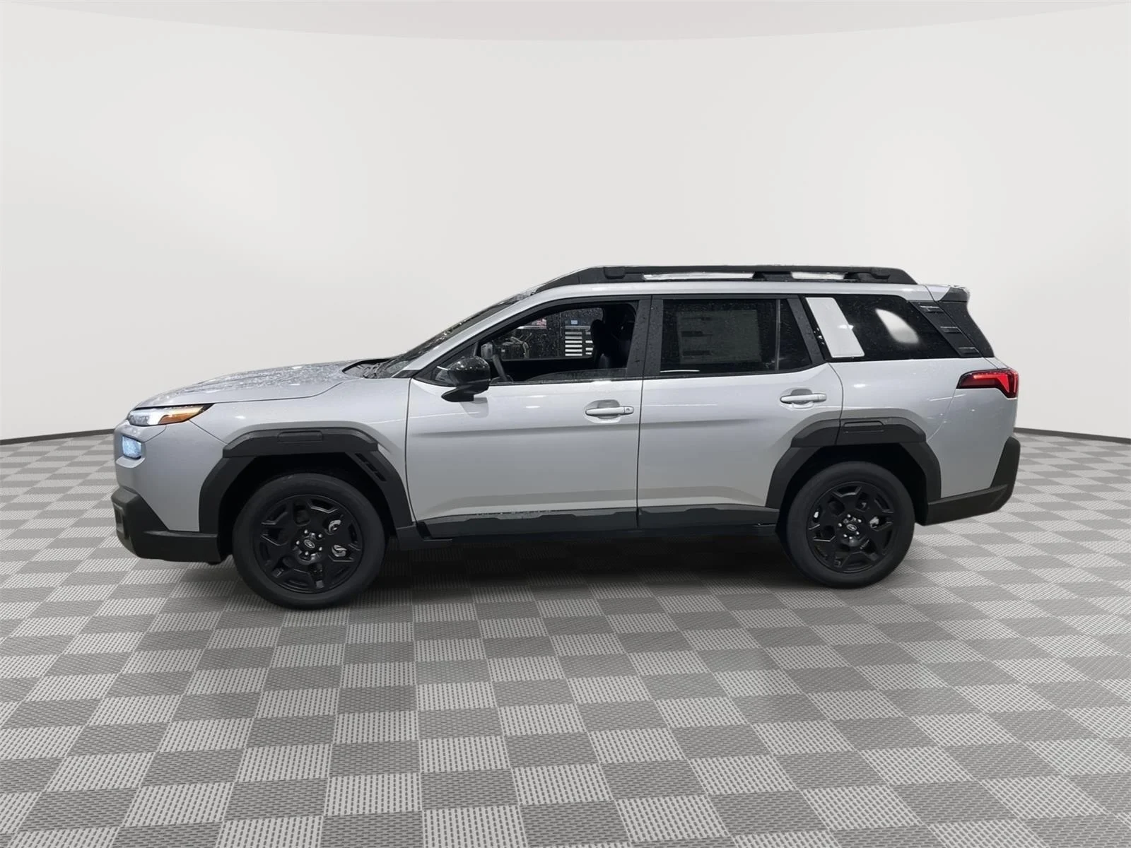 New 2026 Ice Silver Metallic Subaru Limited image 2