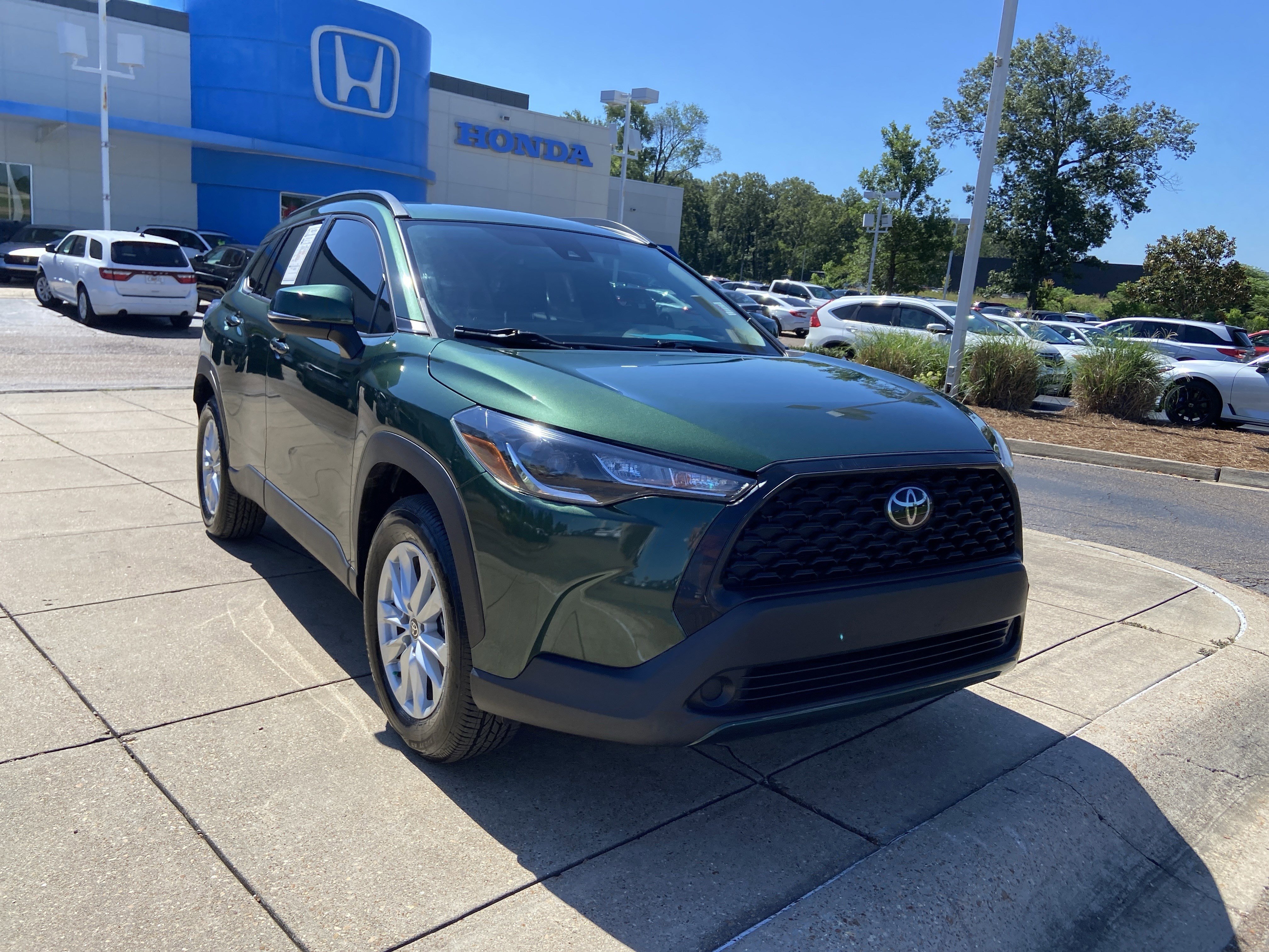 Used 2022 Cypress Toyota LE image 4