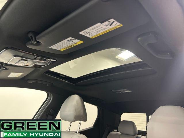 New 2026 White Hyundai SEL image 23