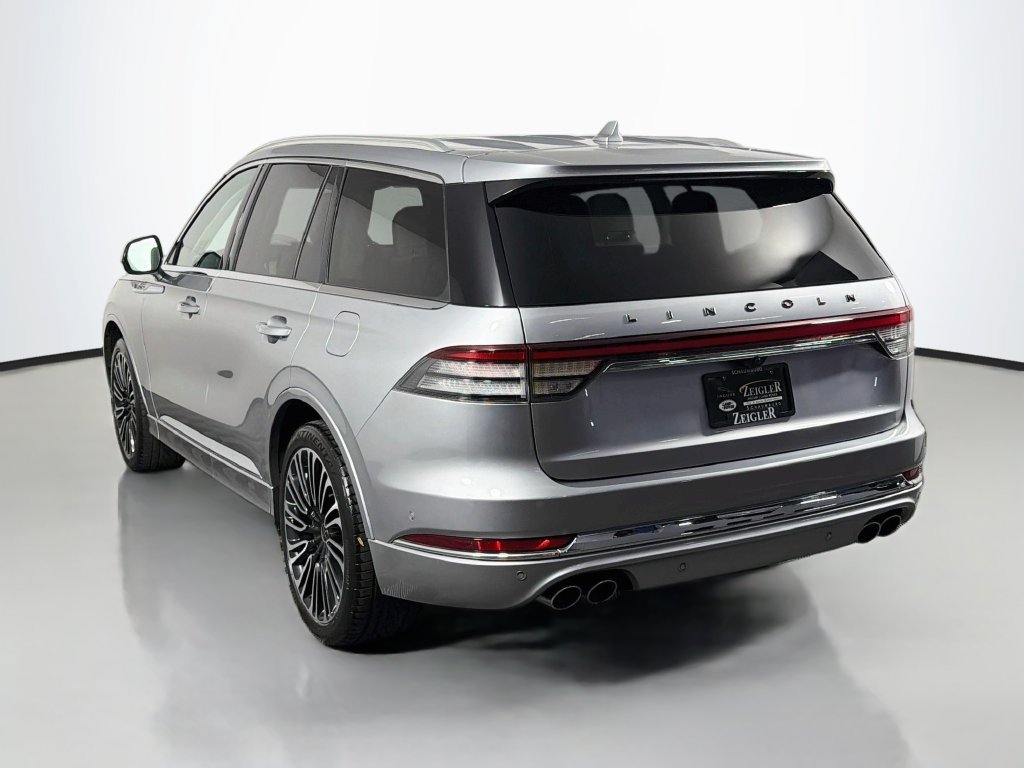 Used 2020 Radiance Metallic Lincoln Black Label image 7