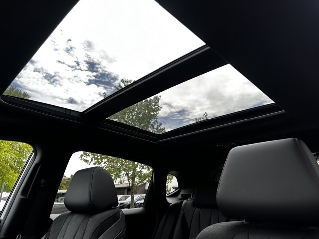 Used 2025 Solar Silver Metallic Acura FWD A-SPEC image 25