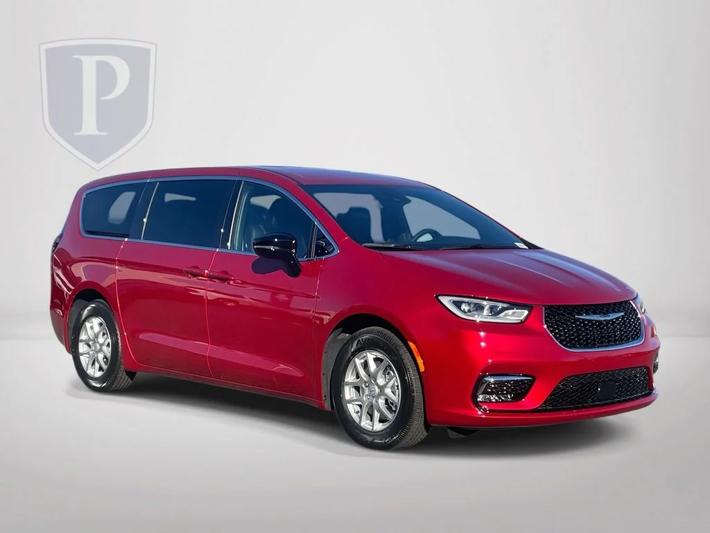 New 2026 Red Hot Pearl-Coat Exterior Paint Chrysler Select image 2