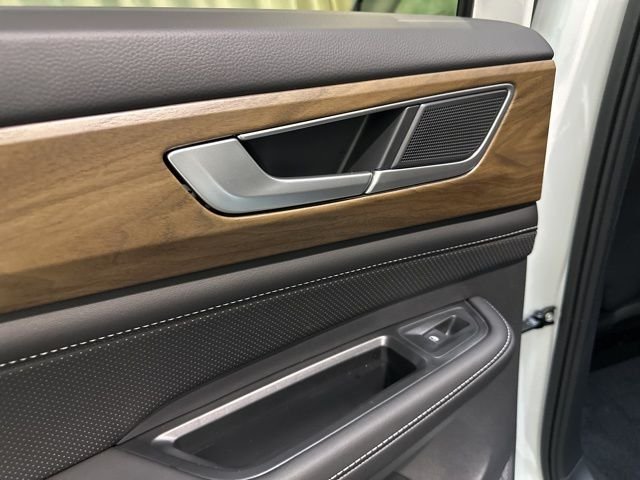 2026 Volkswagen Atlas SE - Photo 27