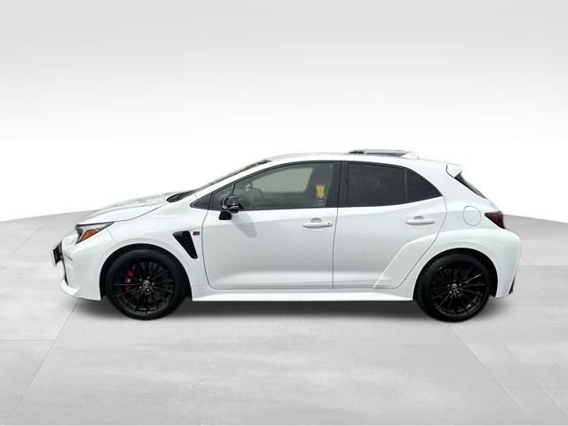 Used 2023 White Toyota Core image 3