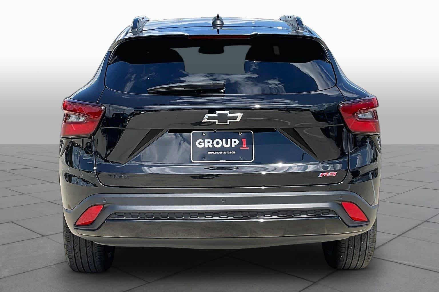 Used 2025 Mosaic Black Metallic Chevrolet 2RS image 5