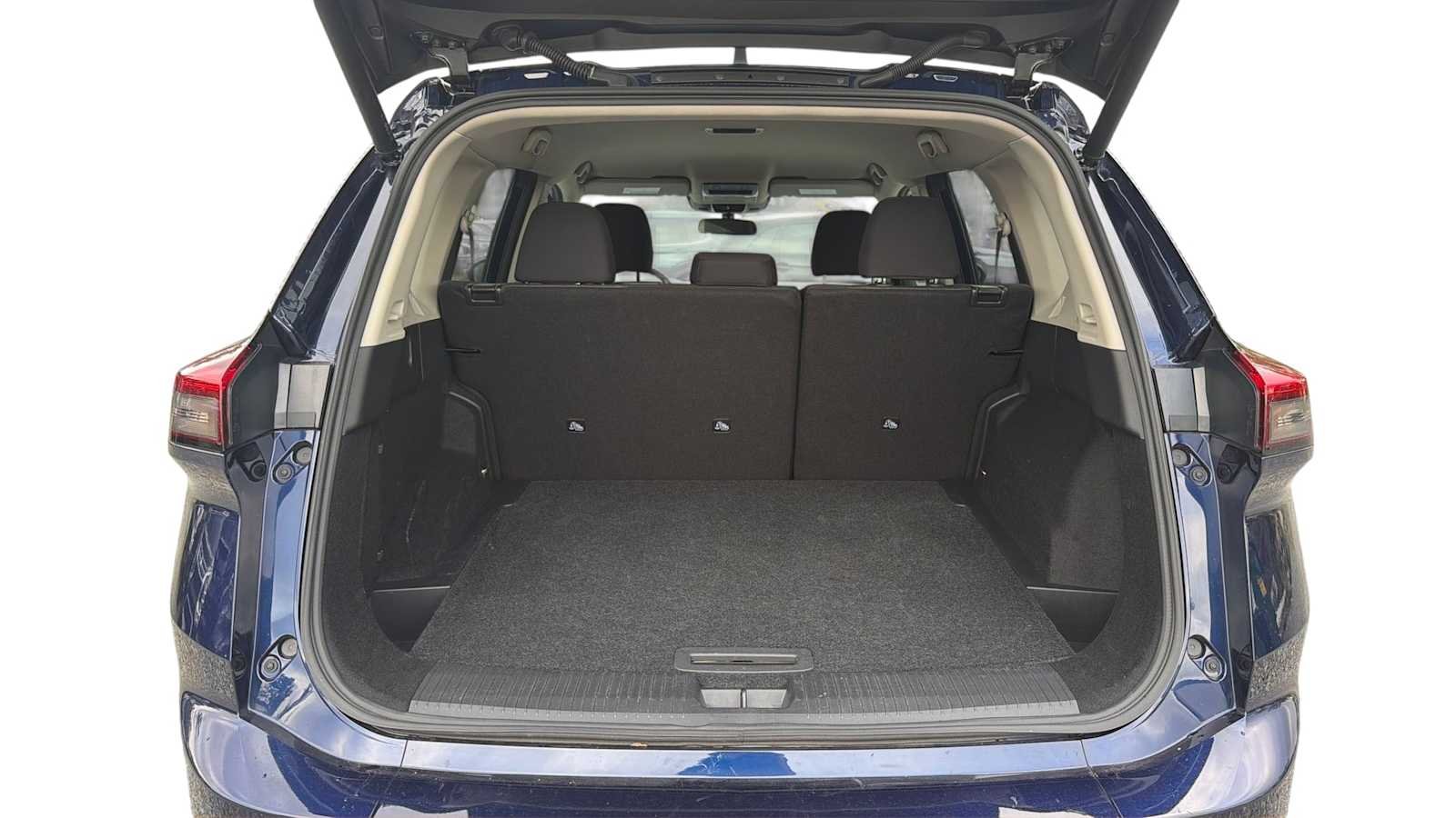 Used 2026 Deep Ocean Blue Pearl Nissan SV image 11