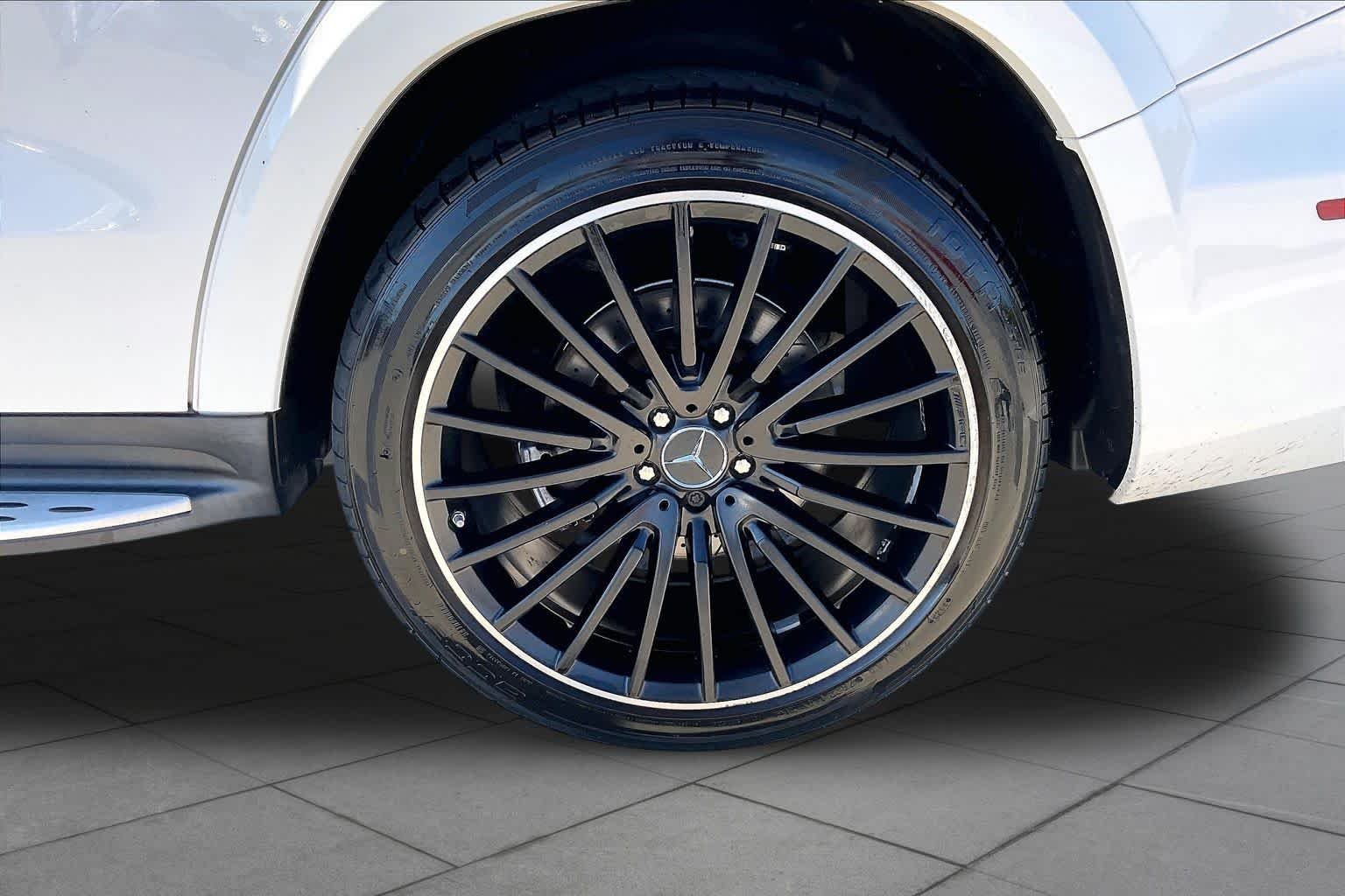 Used 2017 Polar White Mercedes-Benz AMG® GLS 63 image 11