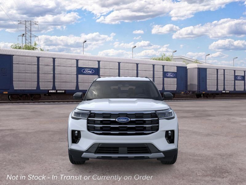 New 2026 Space White Metallic Ford Active image 6