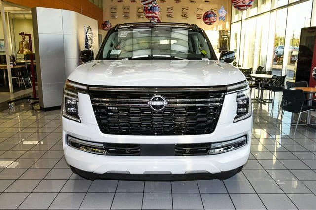 2025 Nissan Armada Platinum Reserve - Photo 11
