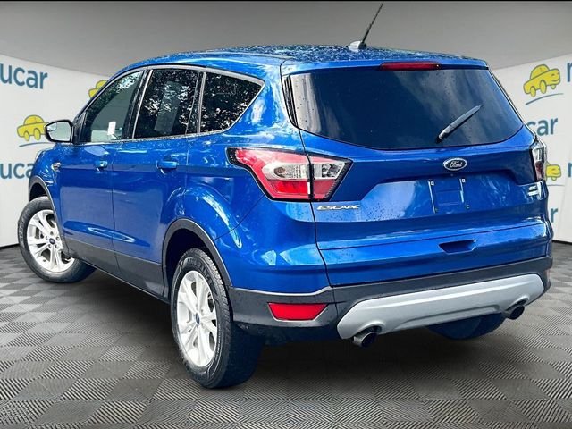 Used 2017 Blue Ford SE image 2