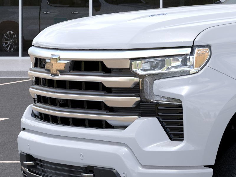 New 2026 Polar White Tricoat Chevrolet High Country image 13