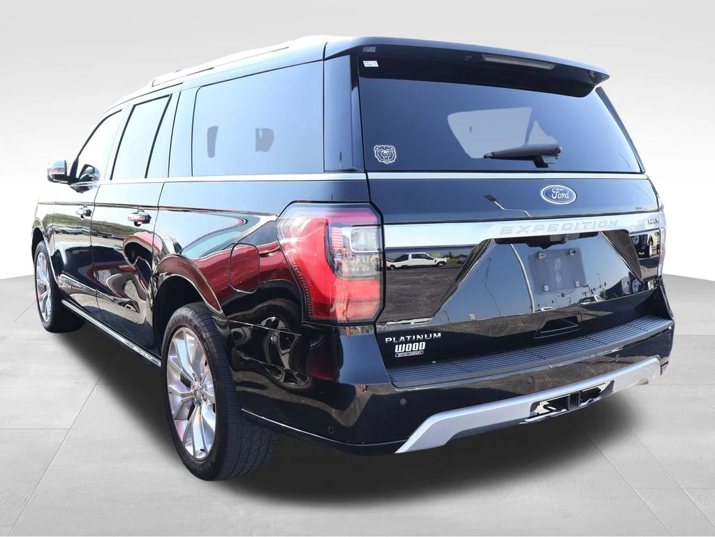 Used 2019 Black Ford Platinum image 23
