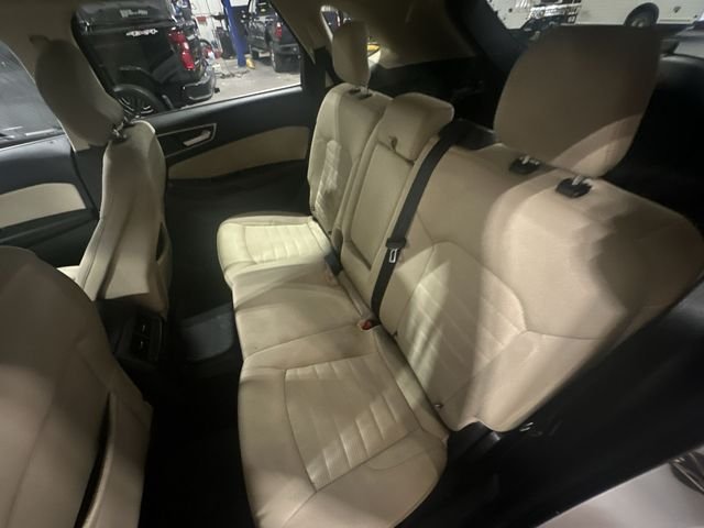 Used 2018 White Ford SEL image 30