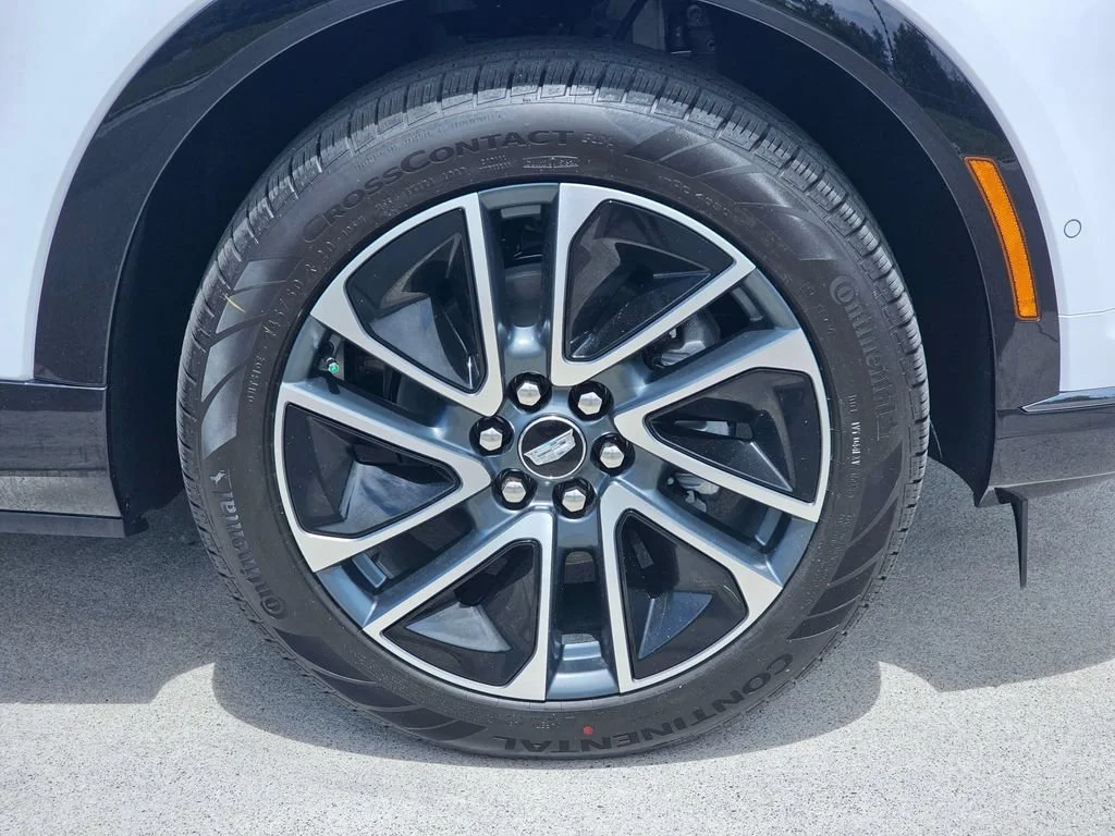 New 2026 Vibrant White Tricoat Cadillac Sport image 9