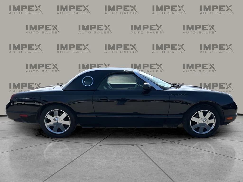 Used 2002 Black Ford Base image 6
