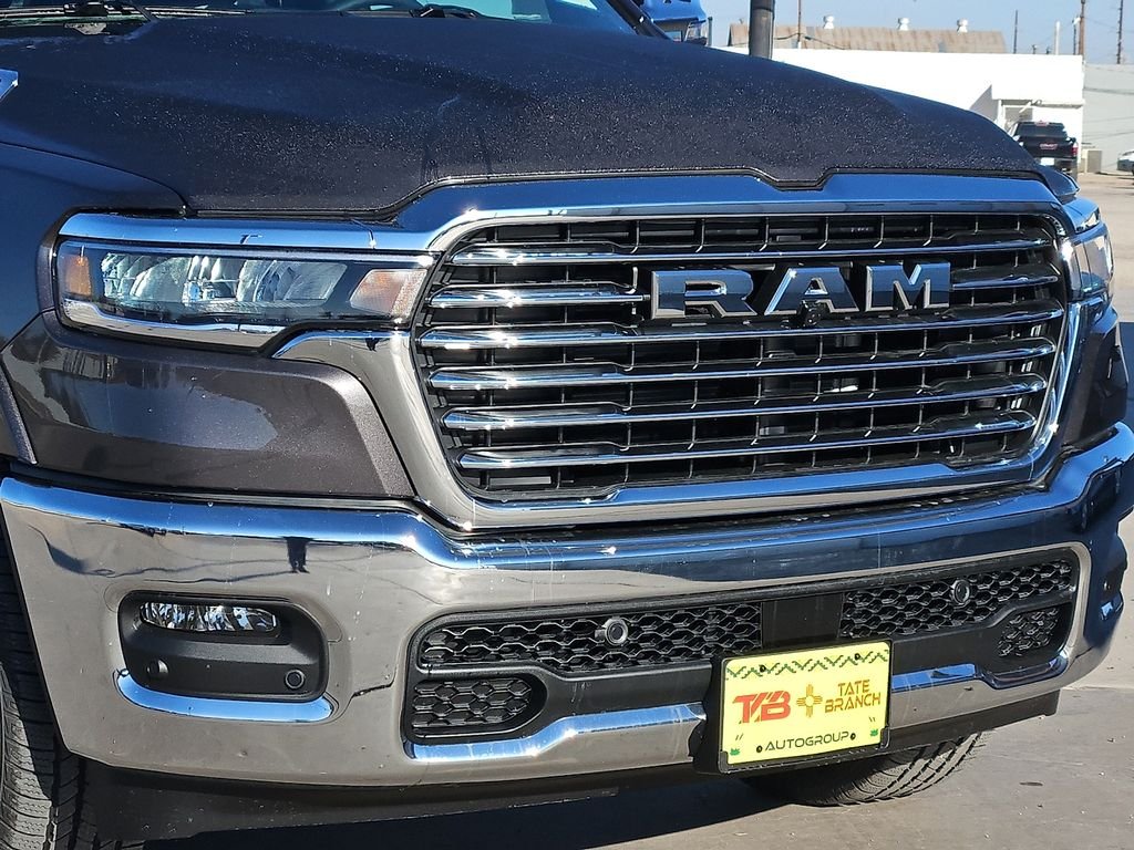 New 2026 Granite Crystal Metallic Clear-Coat Exterior Paint RAM Laramie image 7