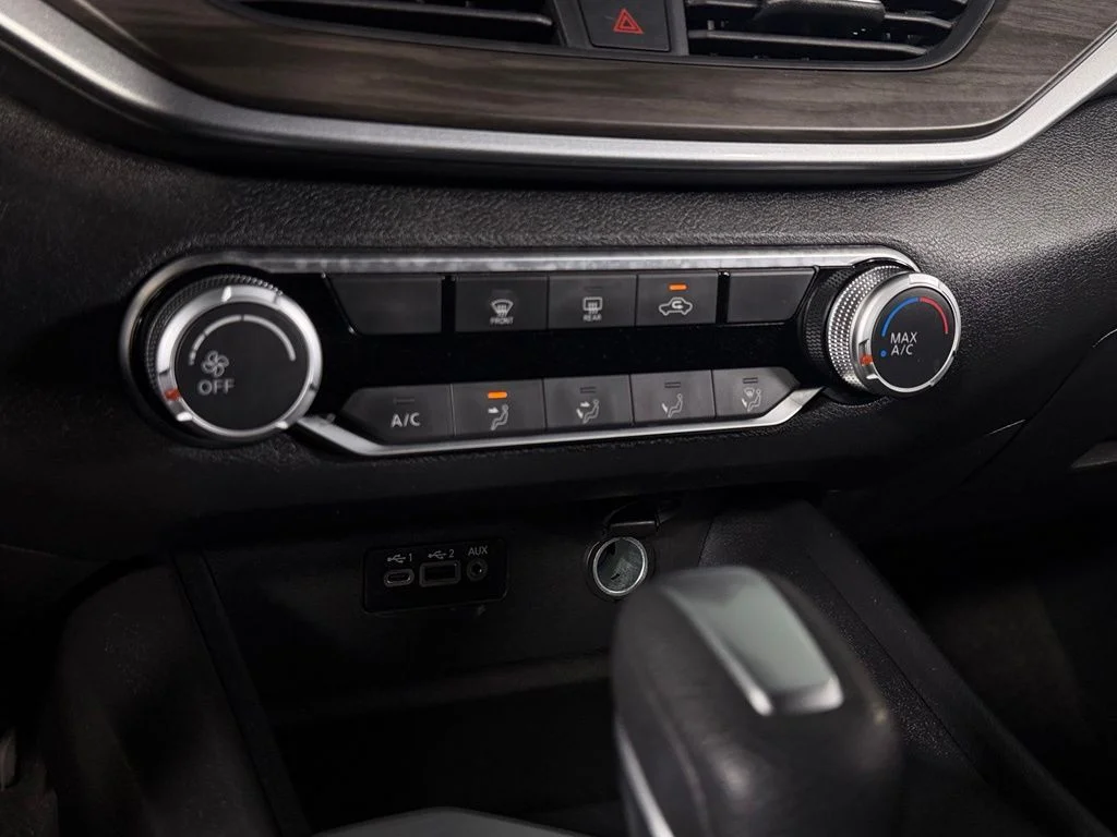 2025 Nissan Altima SV - Photo 20