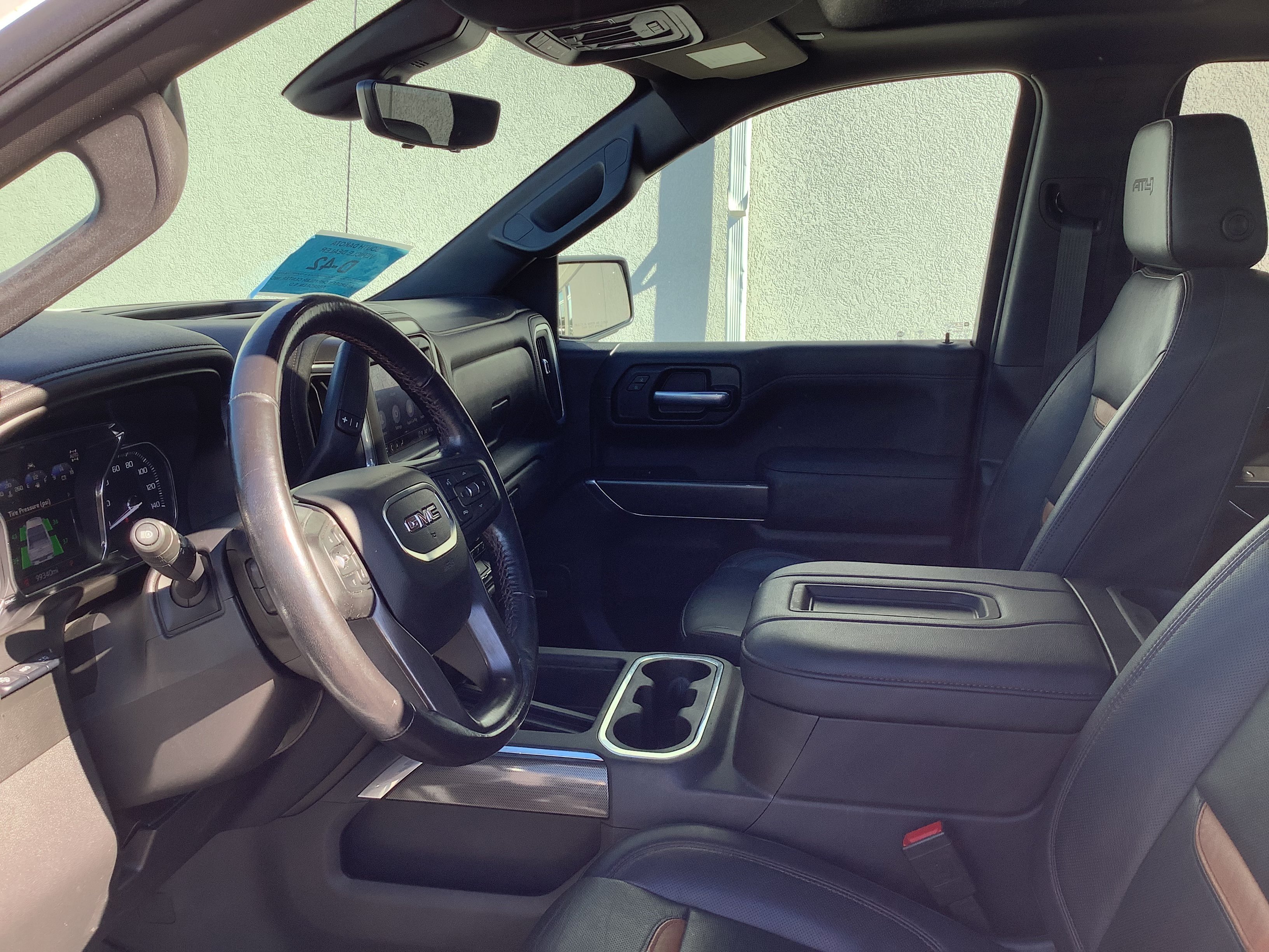 Used 2021 White GMC AT4 image 12