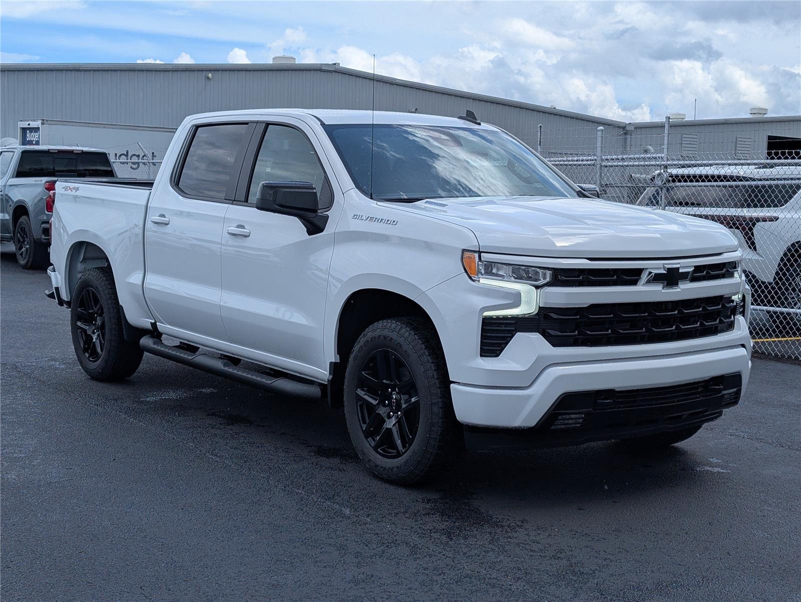 New 2026 Summit White Chevrolet RST image 11
