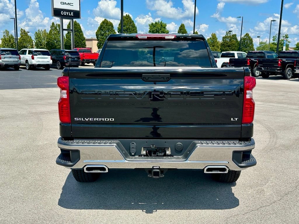 2026 Chevrolet Silverado 1500 LT - Photo 4