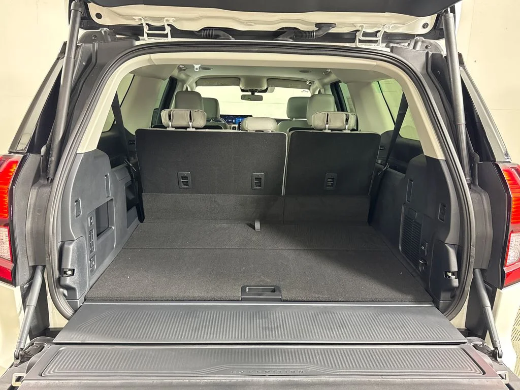 New 2026 White Ford Active image 27