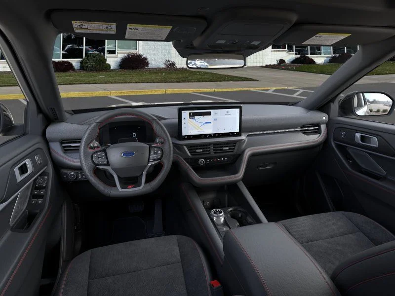 2026 Ford Explorer ST - Photo 9