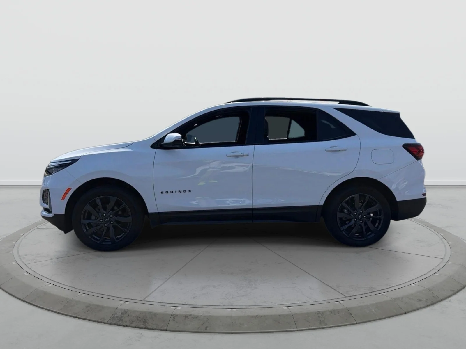 Used 2024 White Chevrolet RS image 4
