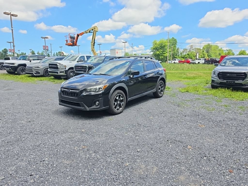 Used 2018 Black Subaru 2.0i Premium image 3