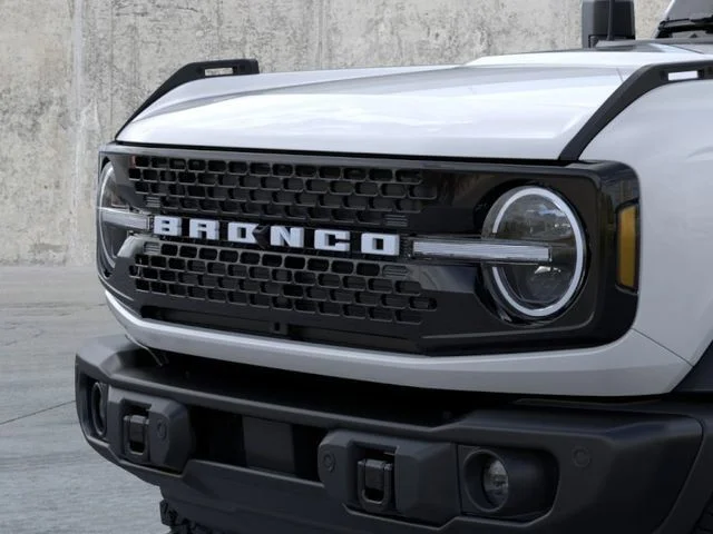 New 2026 Oxford White Ford Badlands image 19