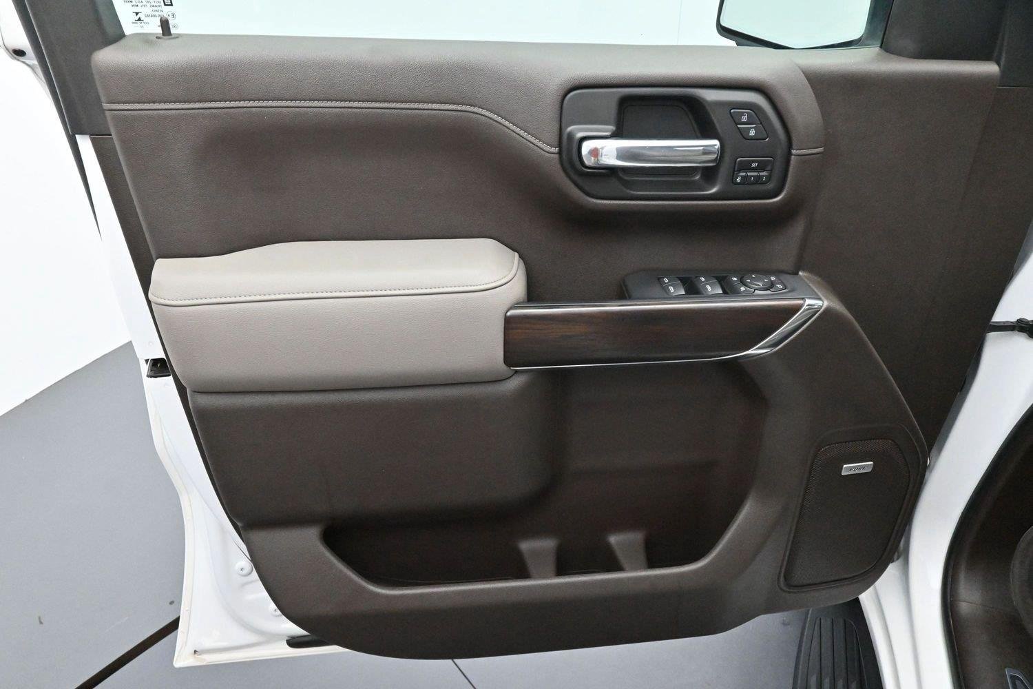 Used 2020 SUMMIT WHITE GMC SLT image 10