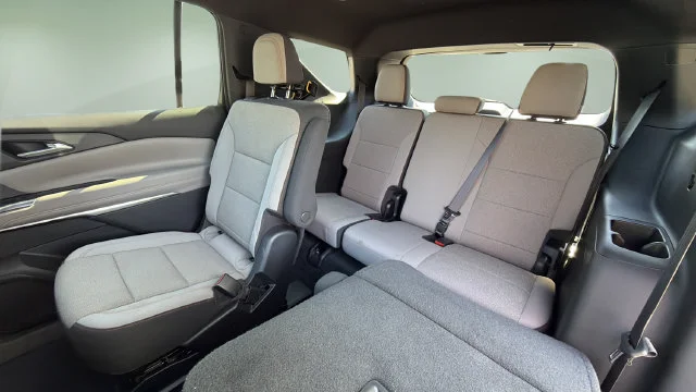 Used 2026 Sterling Gray Metallic Chevrolet LT image 40