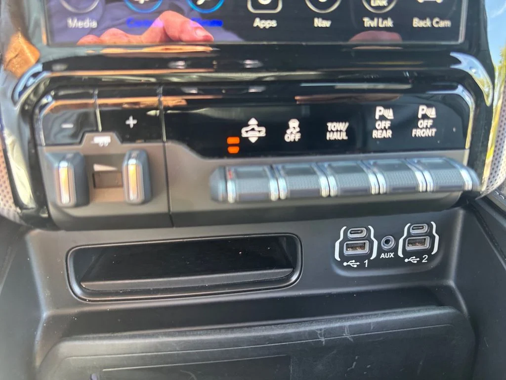 Used 2020 Black Ram Limited image 40