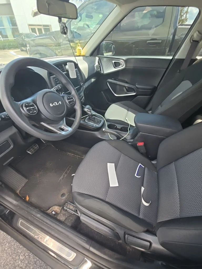 Used 2023 Black Kia LX image 13