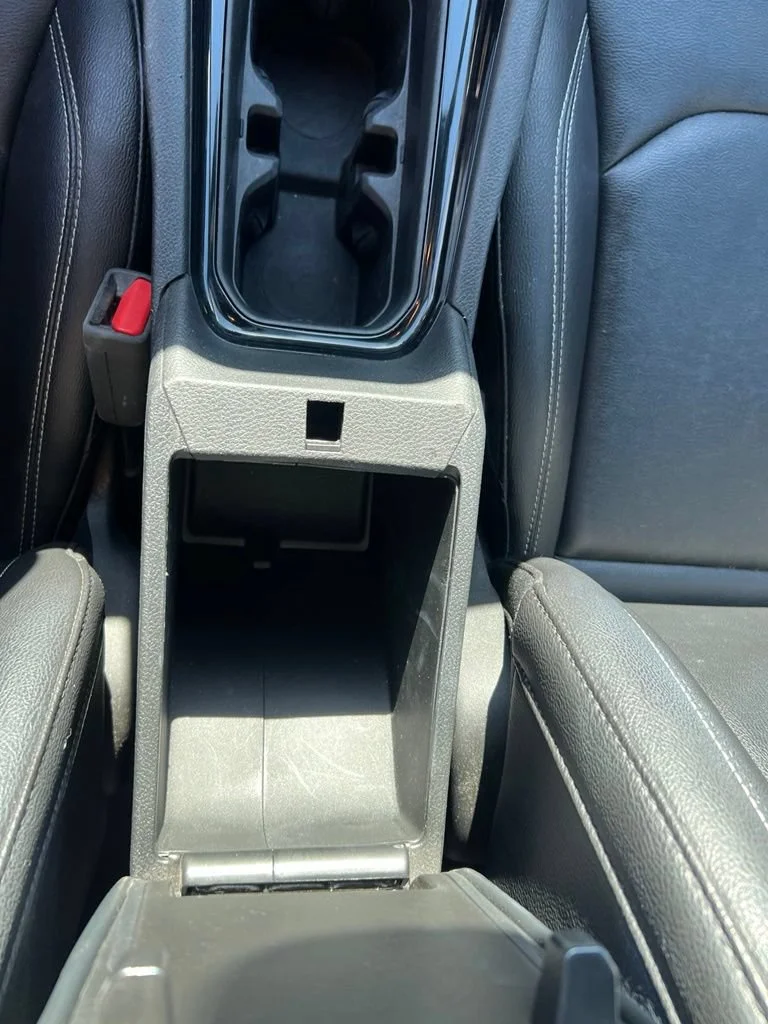 Used 2025 White Jeep Limited image 21