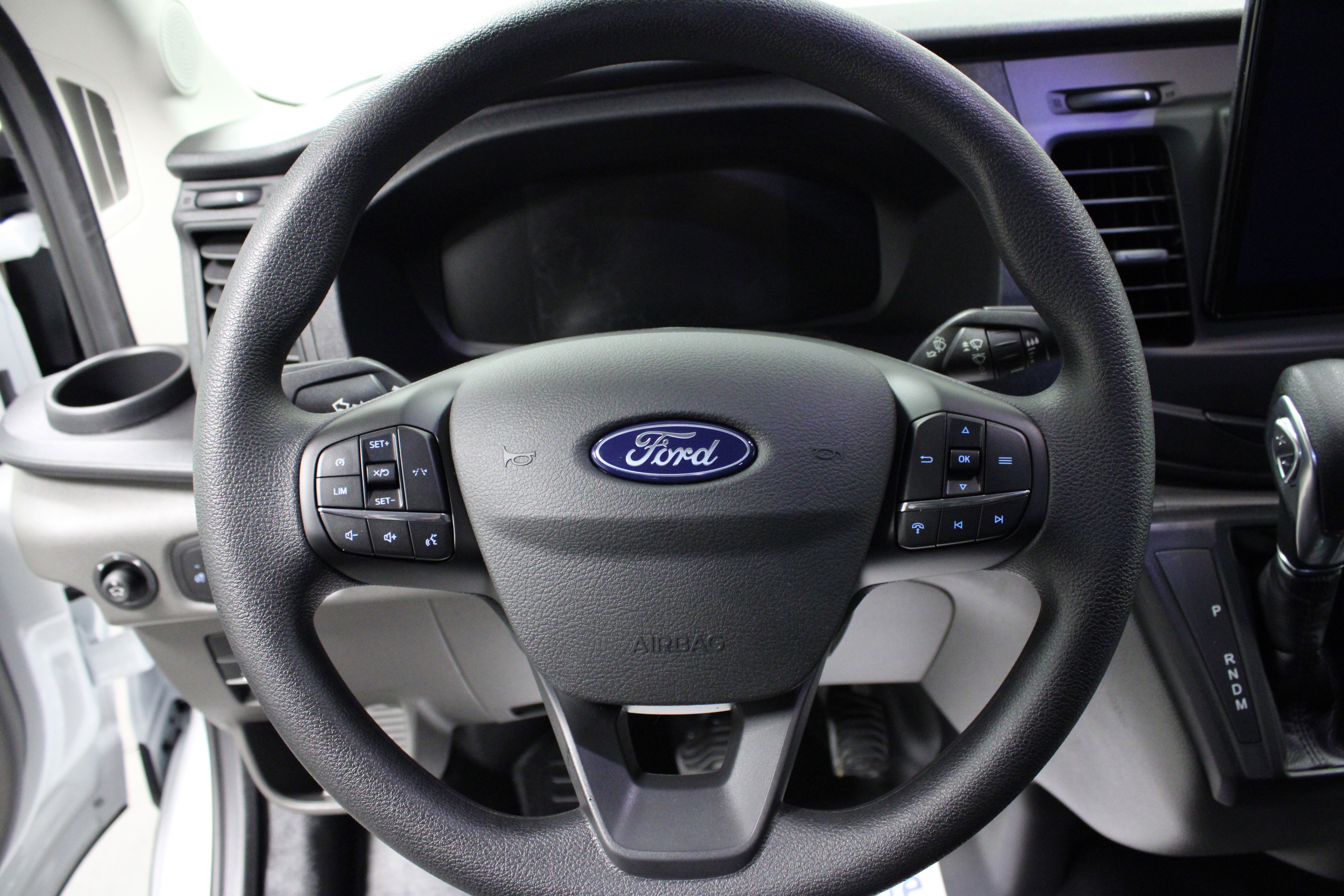 New 2026 Oxford White Ford  image 16