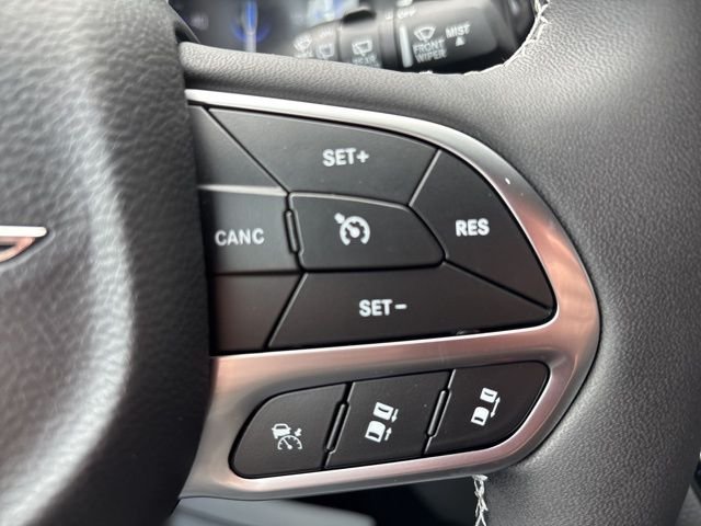 2026 Chrysler Pacifica Select - Photo 22
