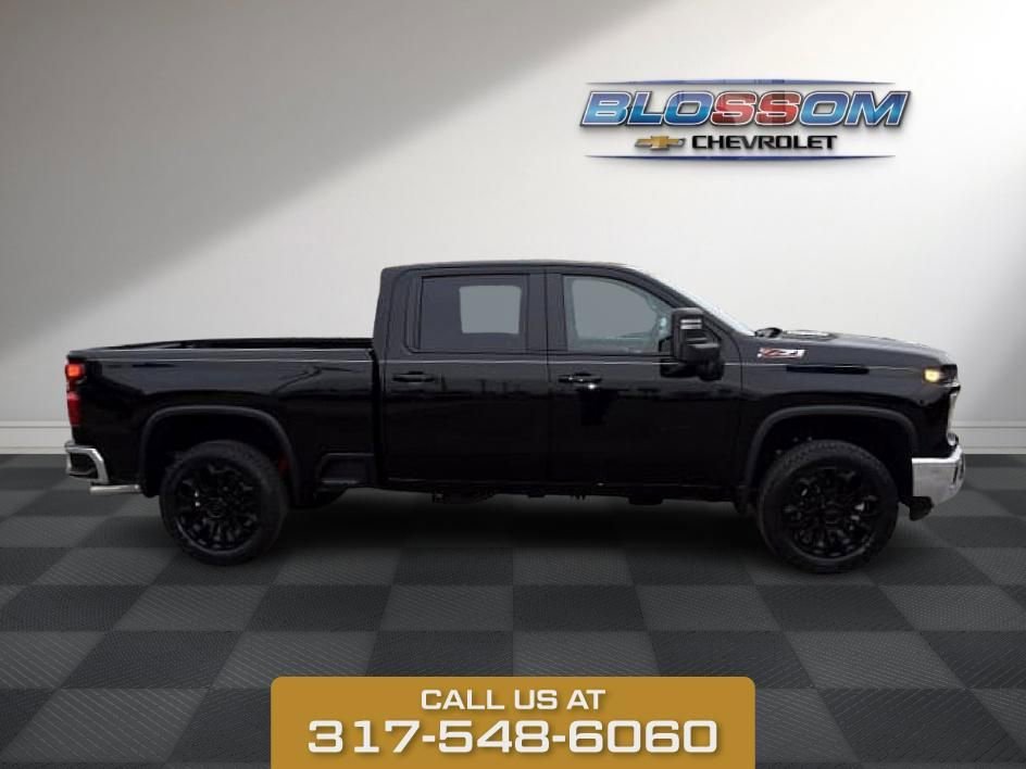 2026 Chevrolet Silverado 2500 HD LT - Photo 9