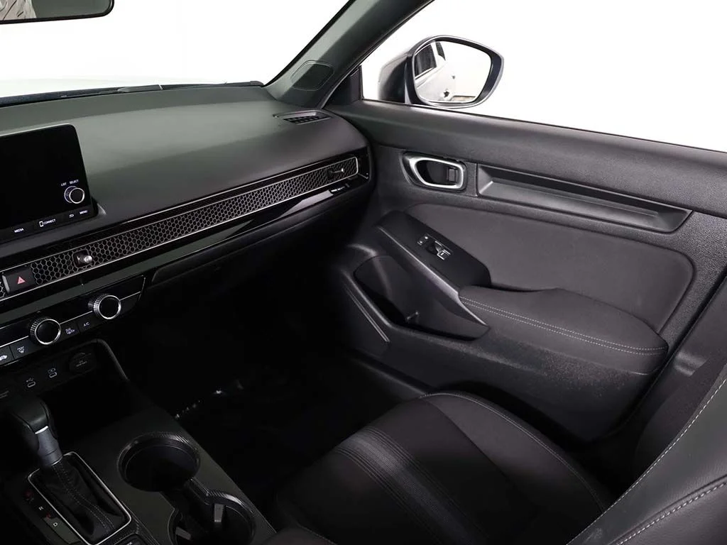 2026 Honda Civic Sport - Photo 33